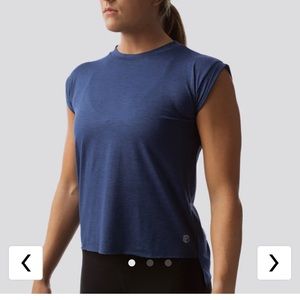 Born Primitive muscle tank